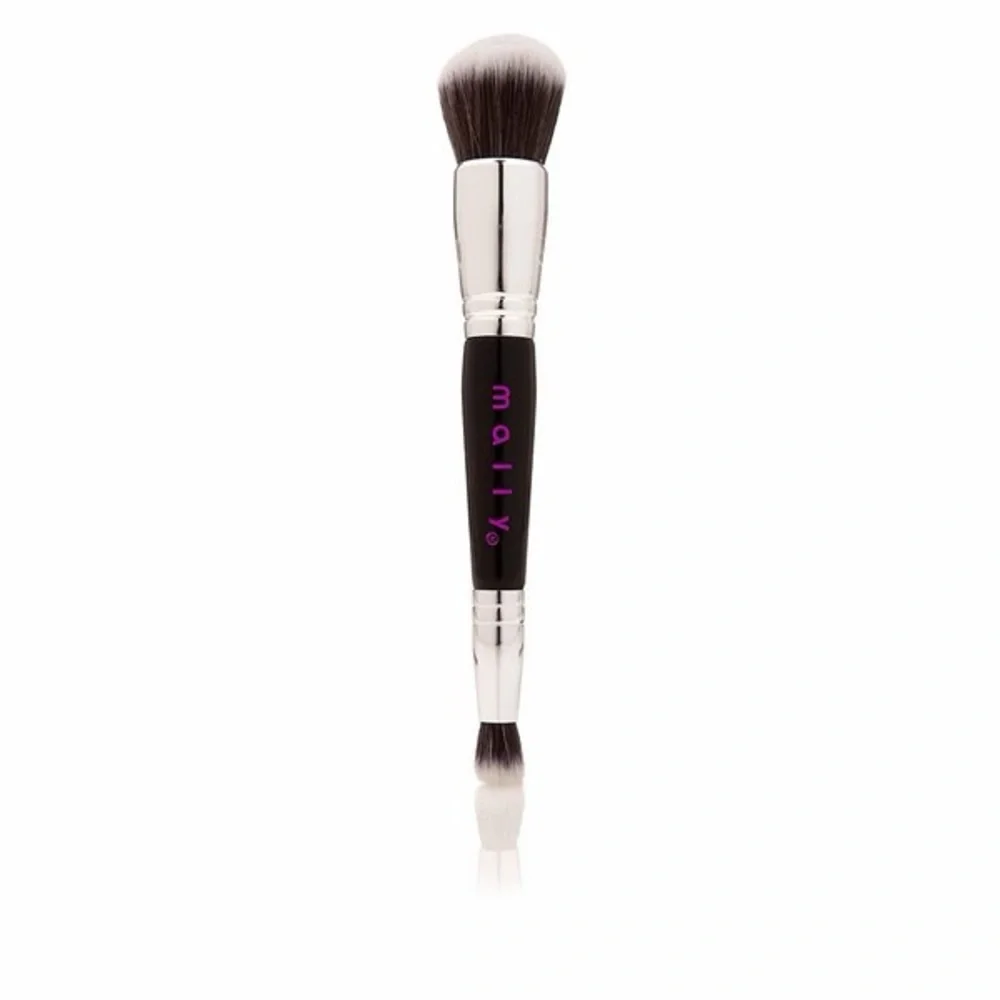✨ Mally Double-Ended Face Brush ✨